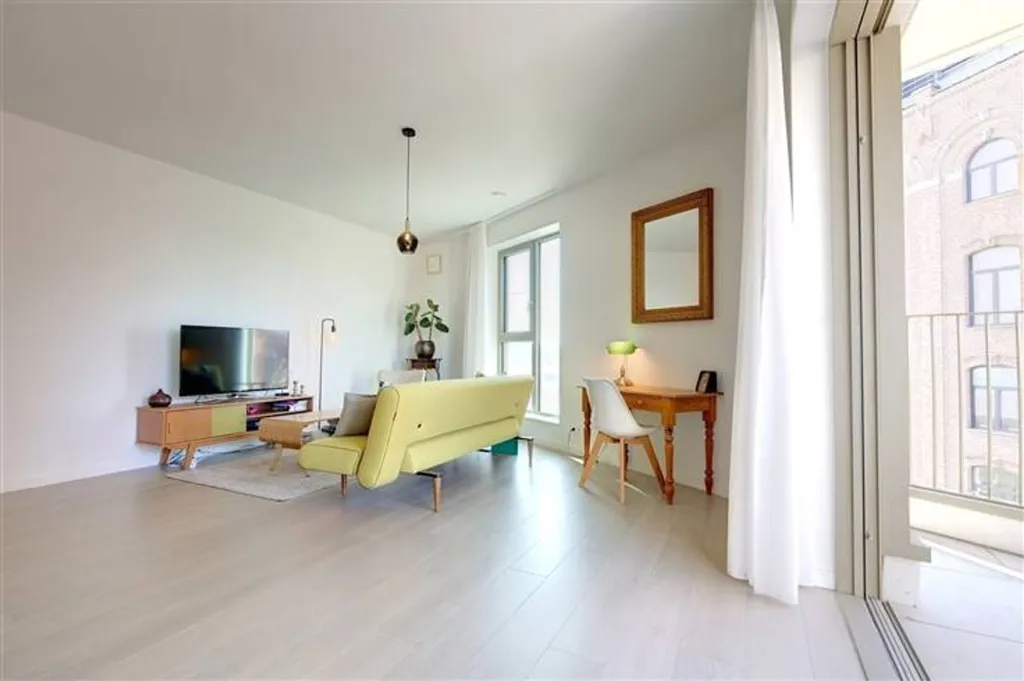 Elutuba - Energy-Efficient Apartment with River View in Boom