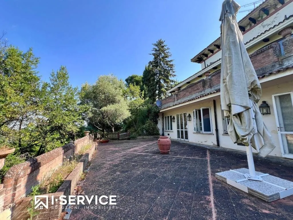 Terrazza - Luxury Villa with Pool in Cesena