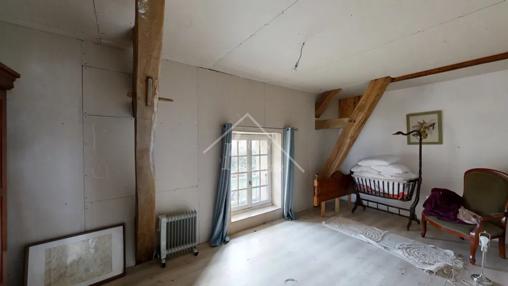 Pièces - Maison de Campagne avec Vue Panoramique à Gipcy