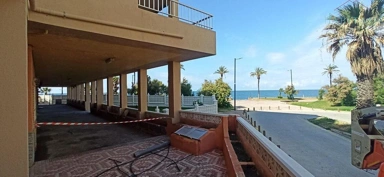 Terrass - Beachfront Flat with Pool in Salobreña