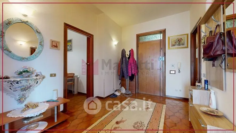 Entrée - Apartment with Triple Exposure in Rieti