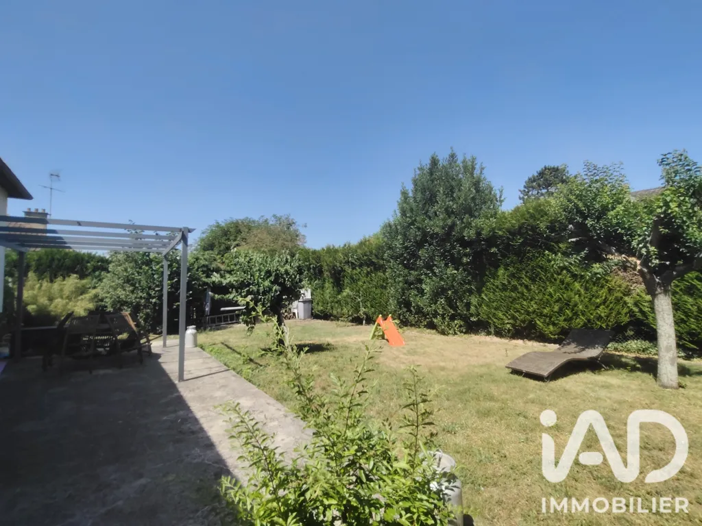 Giardino - House with Garden and Garage in Évreux