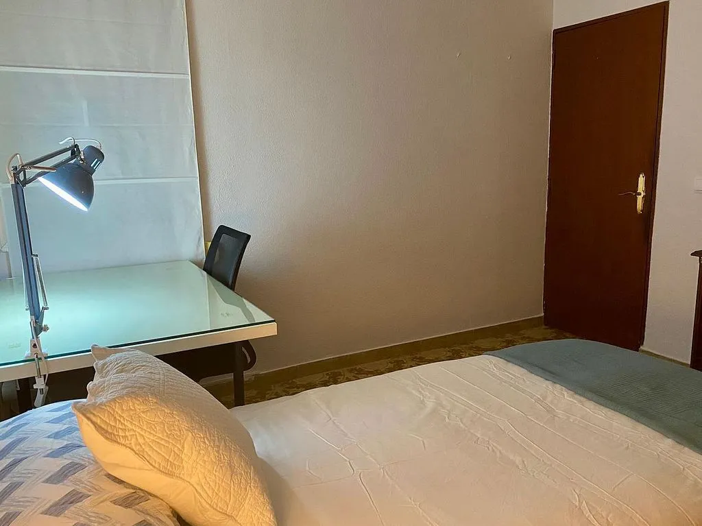 Chambres - Furnished Flat with Air Conditioning in El Plantinar