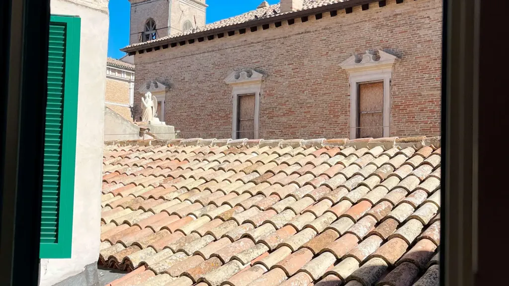 Välivaade - Restored Apartment with Central Location in Osimo