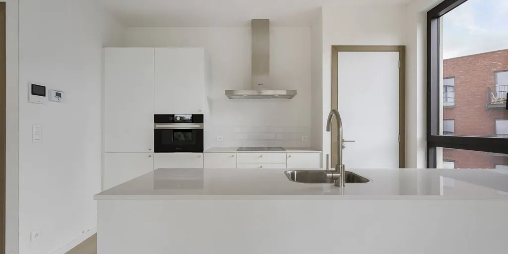 Cuisine - Appartement avec vue parc à Boom