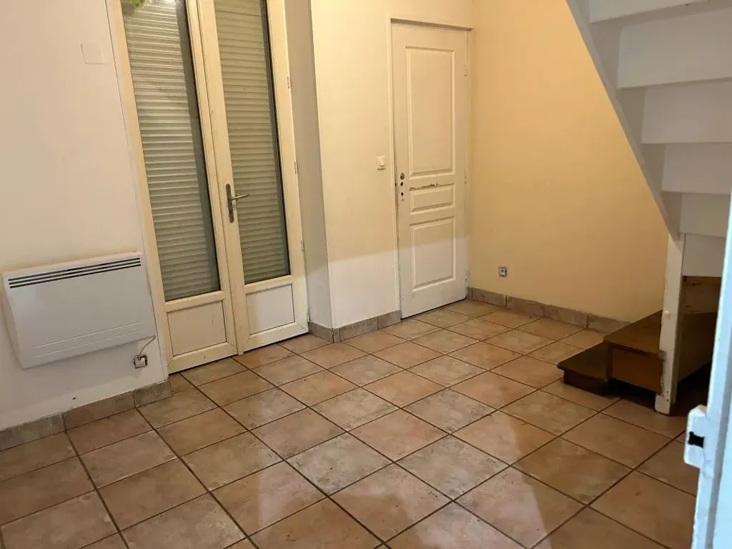 Entrée - Maison avec Cour Plein Sud à Bléneau