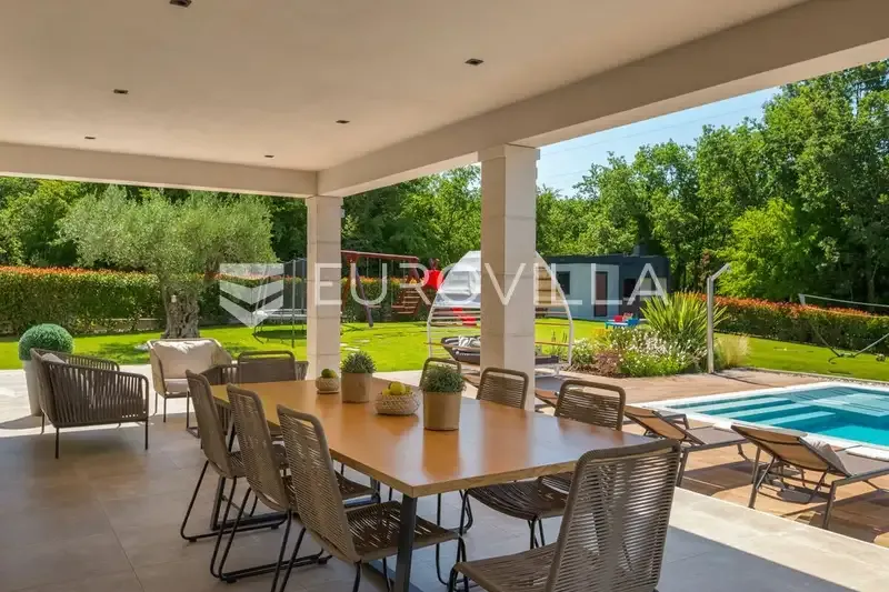 Terrass - Villa with Pool and Sauna in Višnjan