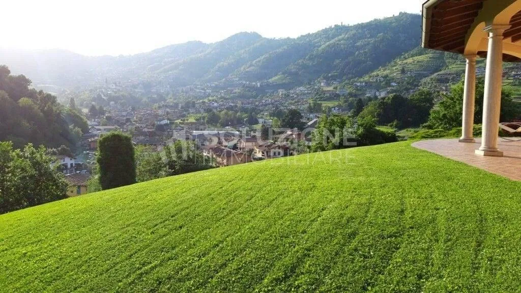 Jardin - Luxury Villa with Private Garden in Foresto Sparso