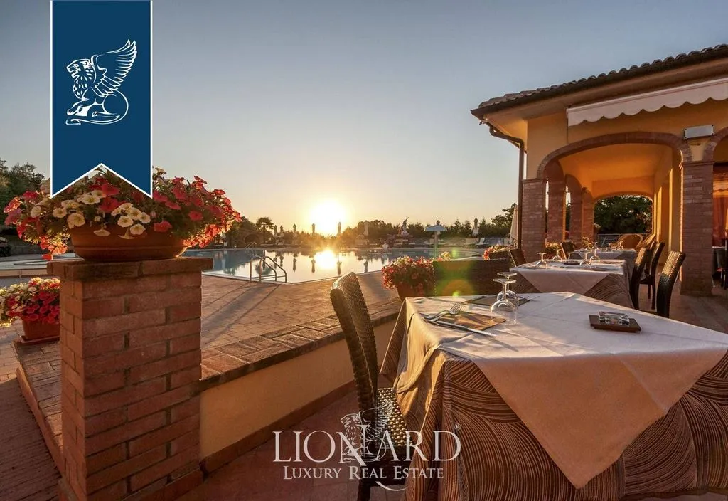 Terrass - Luxury Hotel with Pool in Scarlino, Tuscany