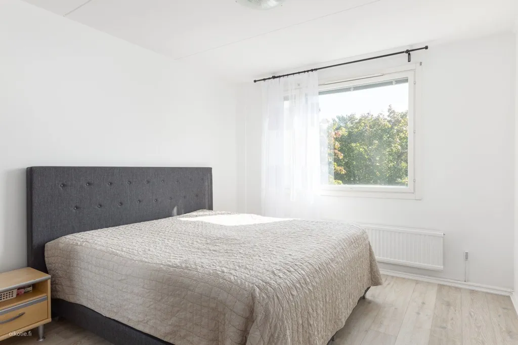 Chambres - Spacious Apartment with Garden in Kivenlahti, Espoo