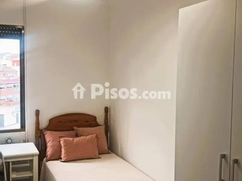 3 magamistoaga korter asukohas ES