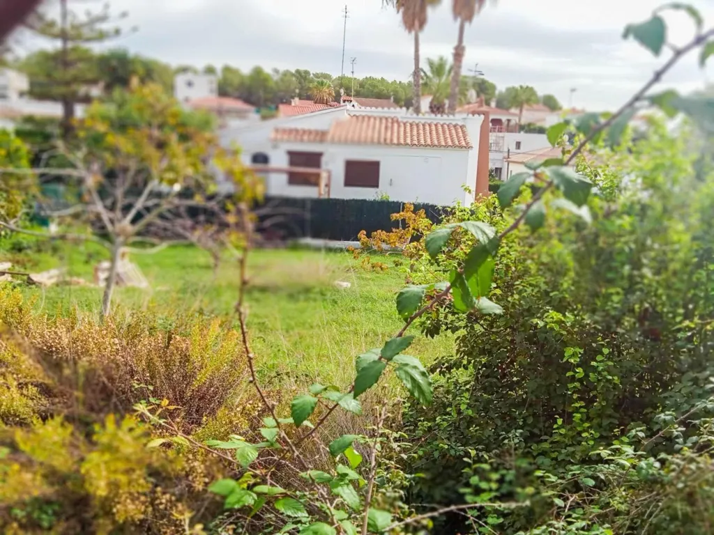 Jardin - Buildable Plot with Sea View in Cunit