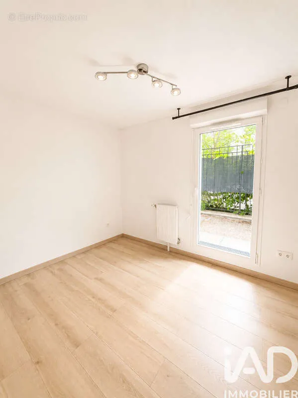 other_room