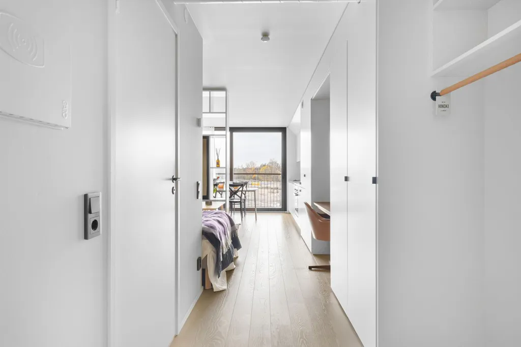 Entrée - Modern Apartment with Balcony in Uppsala