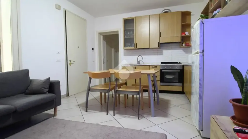 Cuisine - Ground Floor Bilocale with Garden in Suzzara
