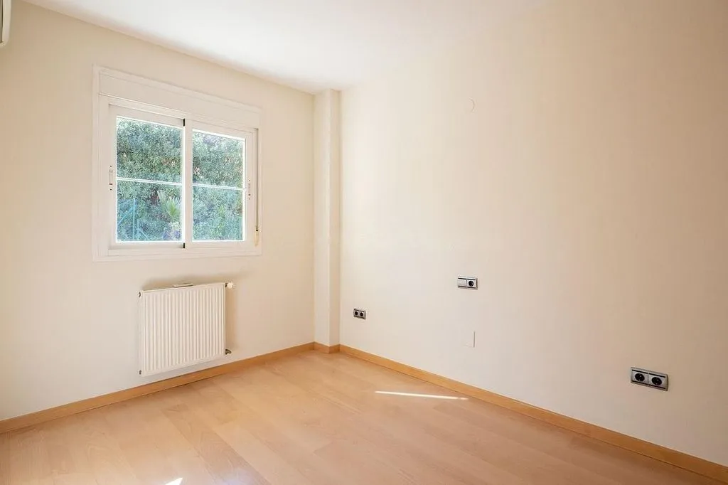 other_room