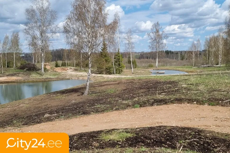 Maa asukohas Kambja vald