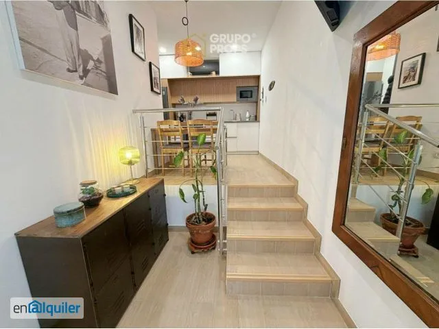 Esik - Reformed Duplex Flat in Chamberí