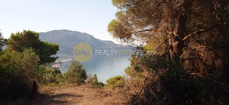 Giardino - Rare Seaside Plot in Agios Gordios, Corfu