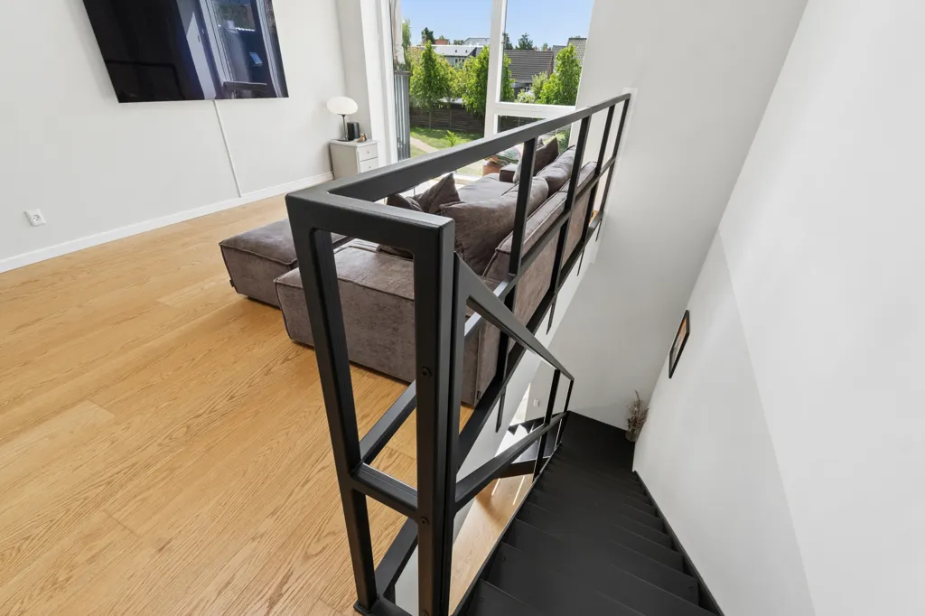 Pièces - Modern Apartment with Unique Design in Roskilde