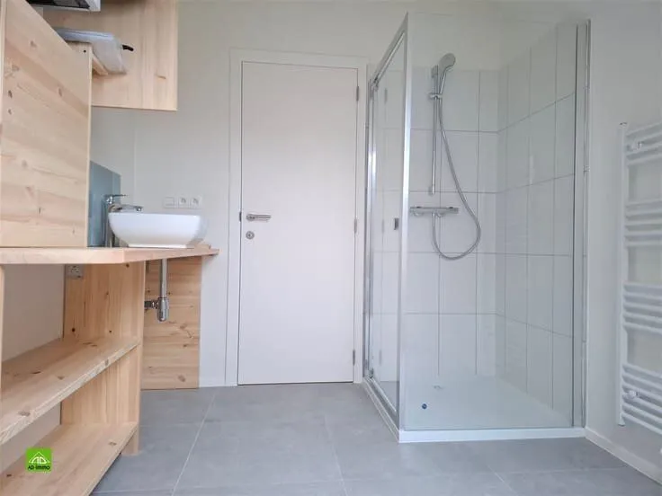Salles de bain - Appartement à Namur, Proximité Centre-Ville