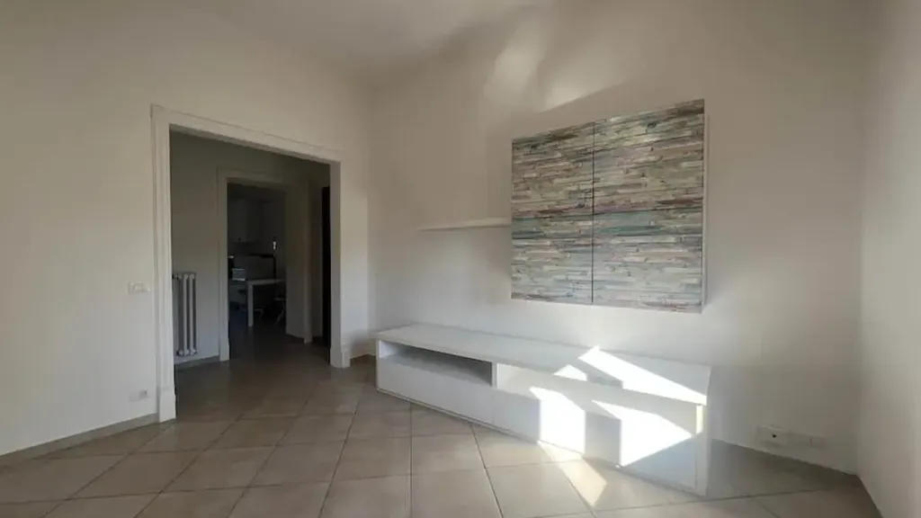 Elutuba - Apartment with Balcony in Rosignano Marittimo