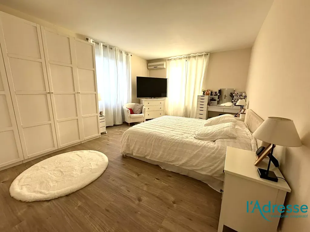 Bedrooms - Bourgeois House with Forest View in Guebwiller