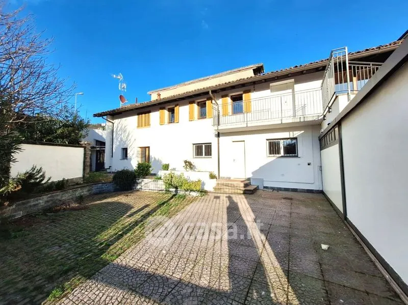 Garden - Rustic Villa with Private Garden in Trescore Balneario