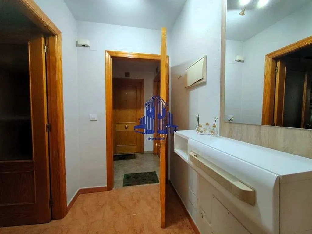 Vannitoad - Apartment with Balcony in Santomera
