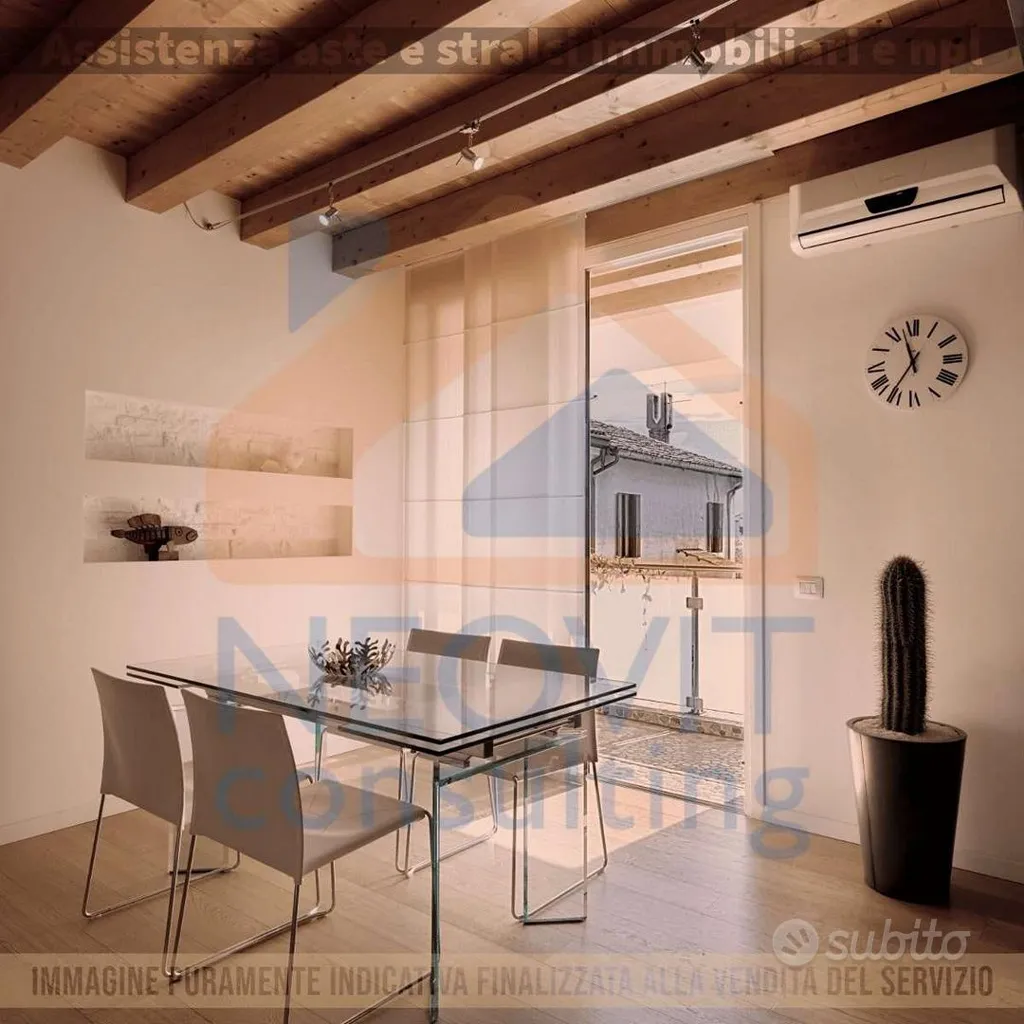 Salle à manger - Three-bedroom Apartment with Balcony in Bergamo