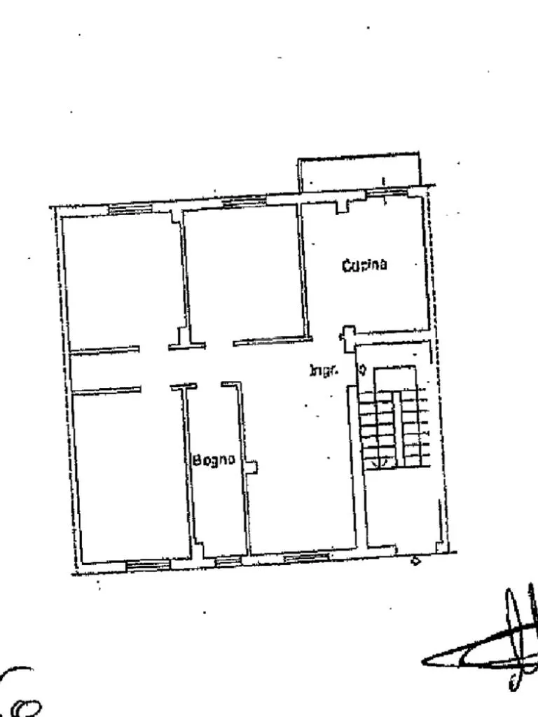 Plaan - Three-Bedroom Apartment with Balcony in Crotone