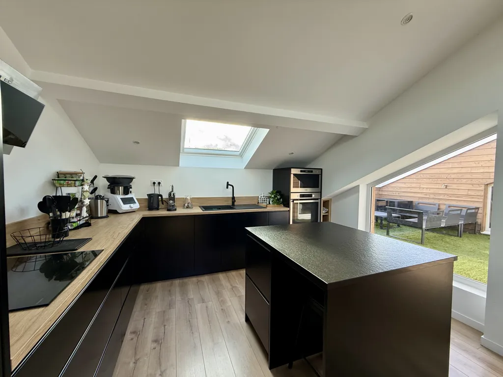 Cuisine - Appartement avec Tropezienne et Terrasse Sud à Saint-Étienne
