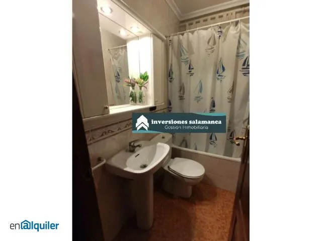 Vannitoad - Ample Student Flat with Balcony in Chinchibarra