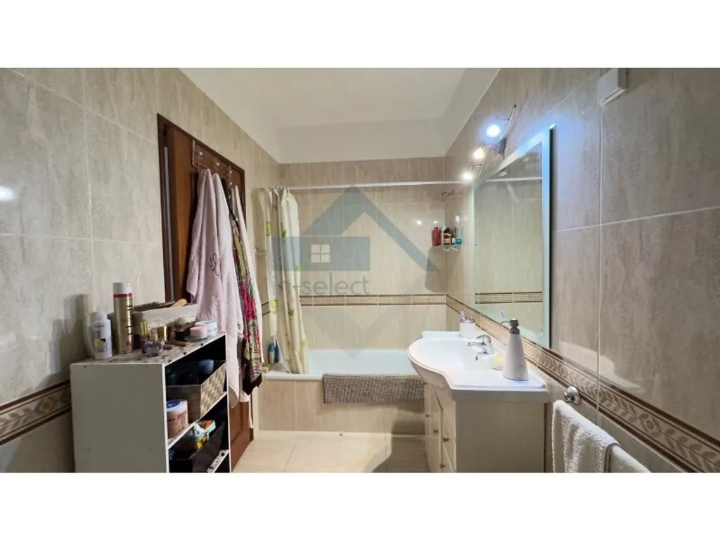 Salles de bain - Luxury Flat with Pool in Quarteira, Loulé