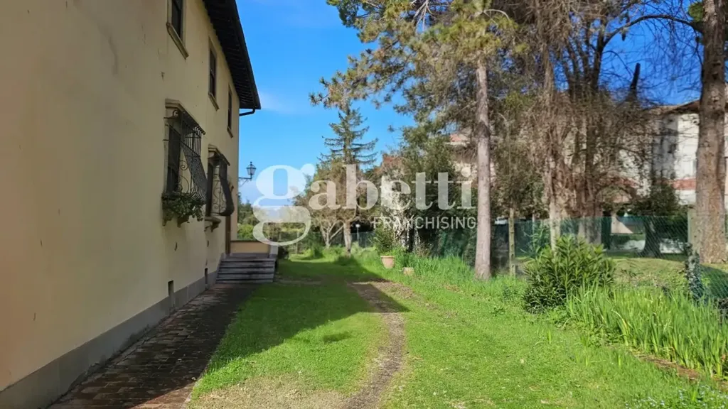 Giardino - Rustic-Style Apartment with Private Garden in Scandicci