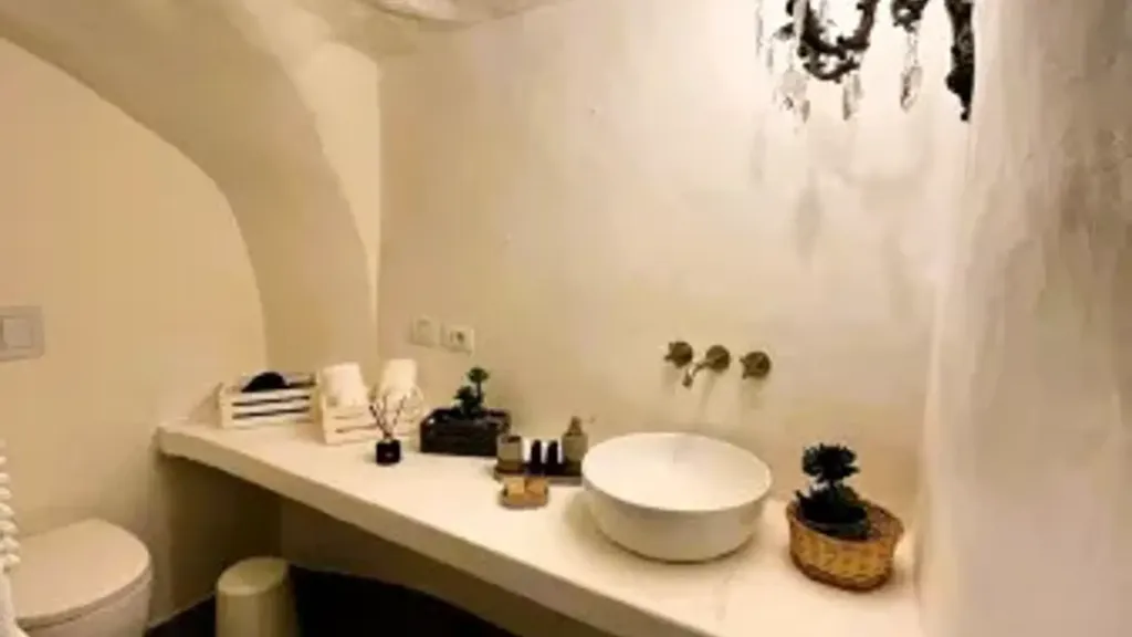 Vannitoad - Rustic Dammuso with Modern Design in Noto