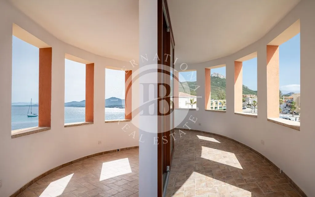 Rõdu - Beachfront Apartment with 360° Views in Golfo Aranci