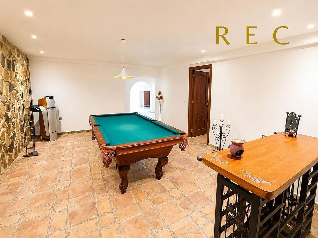 Toad - Chalet with Pool and Terrace in Coblanca