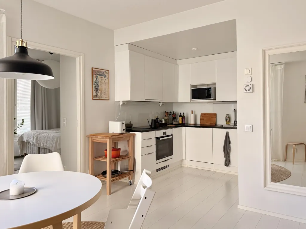 Cuisine - Bright Apartment with Balcony in Helsinki