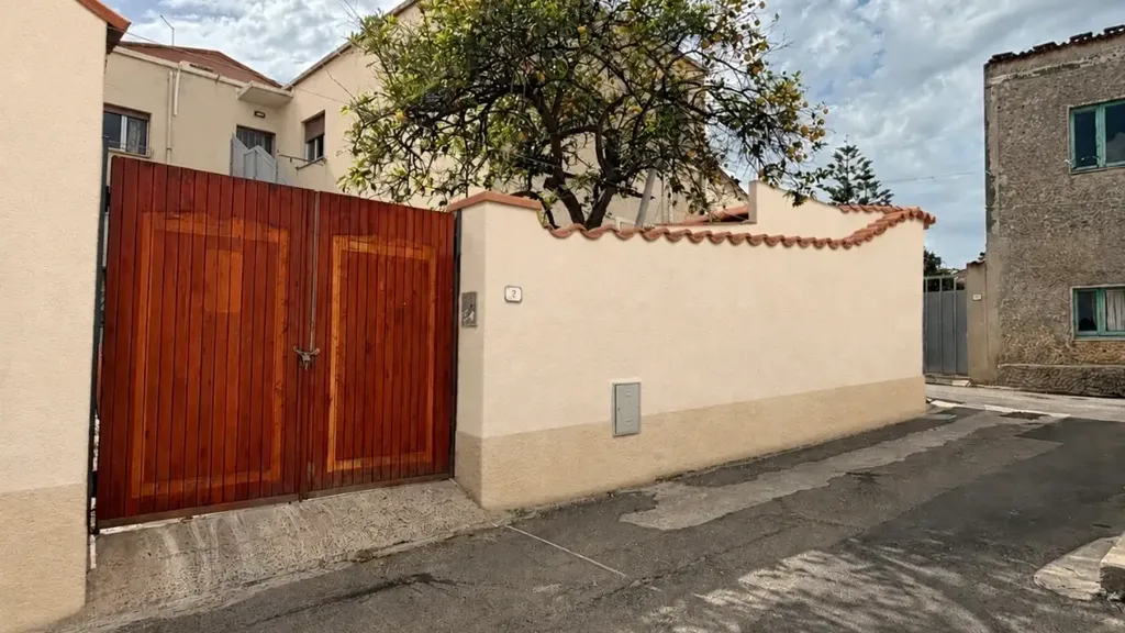 Välivaade - Rustic Semi-Detached Villa with Private Garden in Ussana