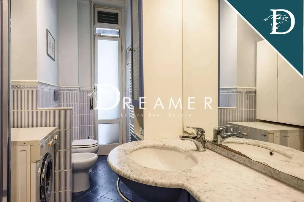 Vannitoad - Luxury Apartment with Balcony in Florence