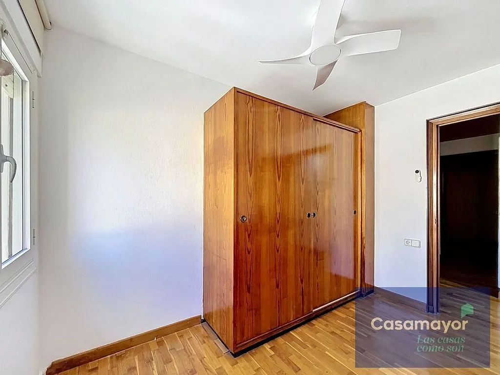 Pièces - Apartment with Balcony in Alicante Centre