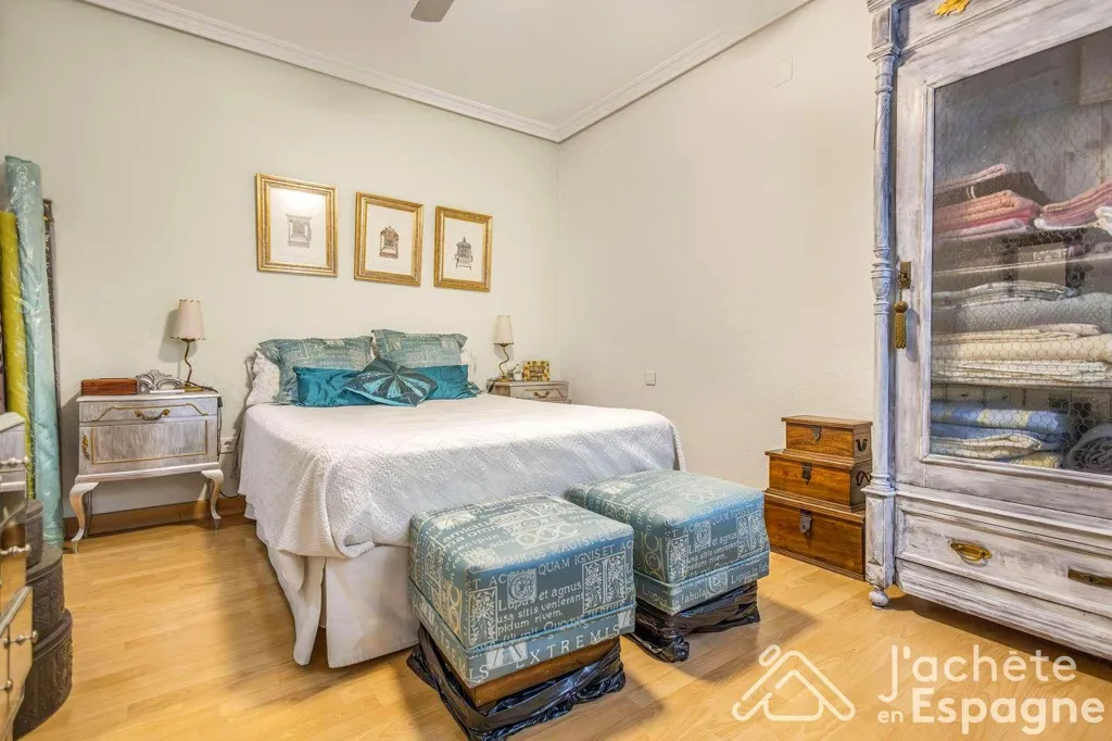 Magamistoad - Charming Flat with High Ceilings in Alicante Centre