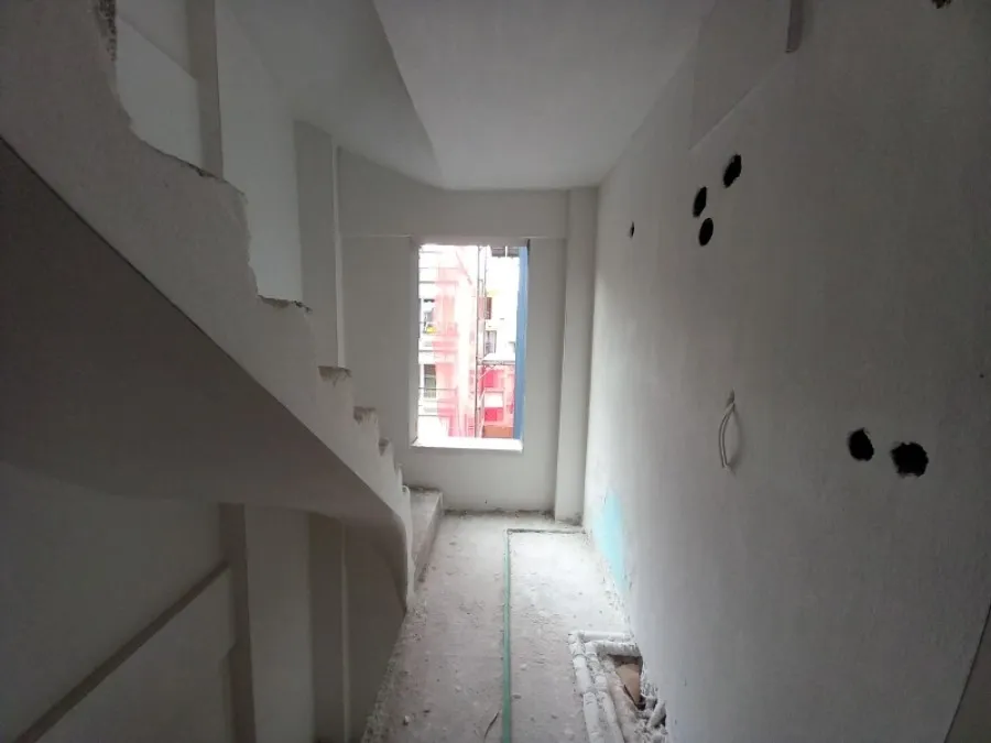 Pièces - Apartment with City View in Serres Centre