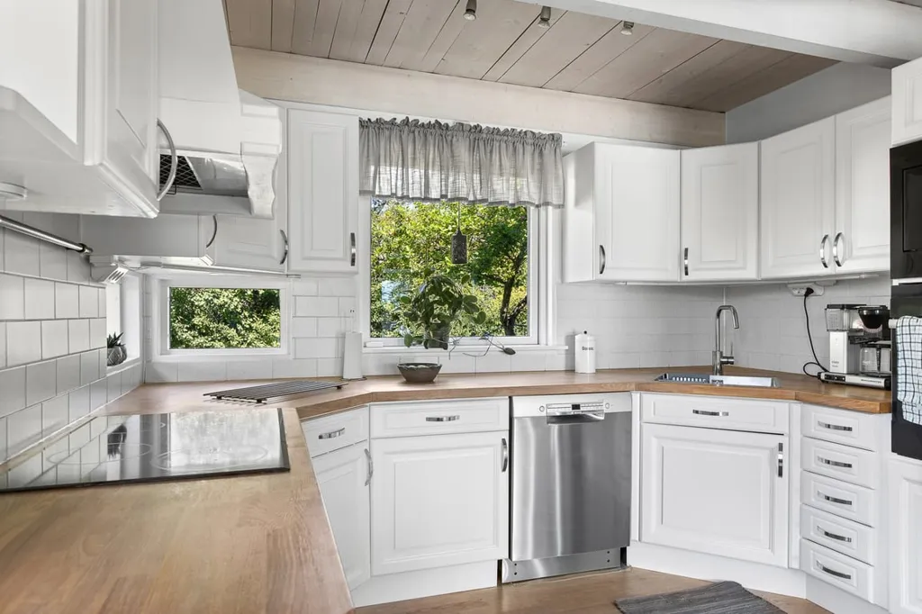 Cuisine - Architectural Villa with Sea View in Kalmar