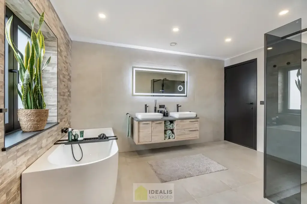 Bagni - Luxury Villa with Terrace in Overpelt
