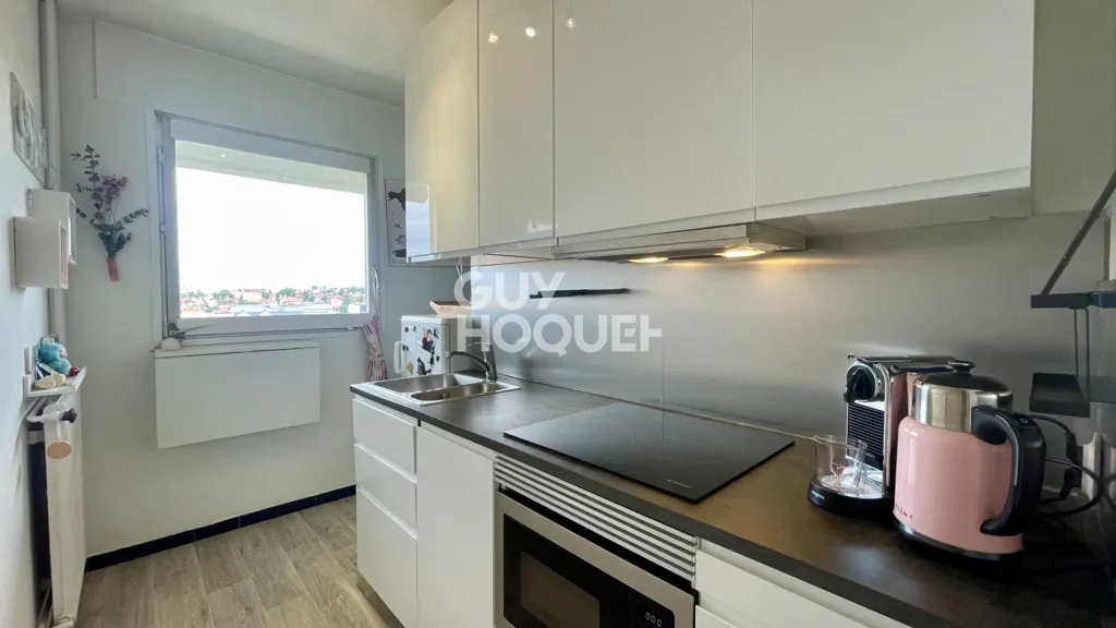 Cucina - Bright 1-Bedroom Flat with Balcony in Clamart