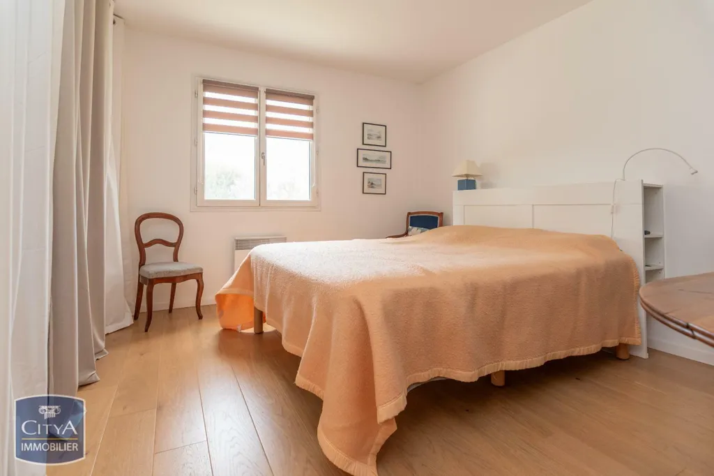 Chambres - Villa Indépendante avec Terrasses à Cuisery