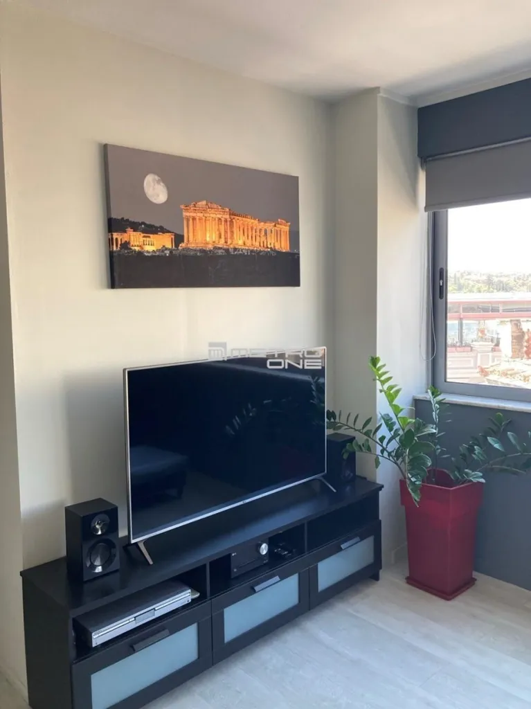 Elutuba - Renovated Apartment with Acropolis View in Athens Centre