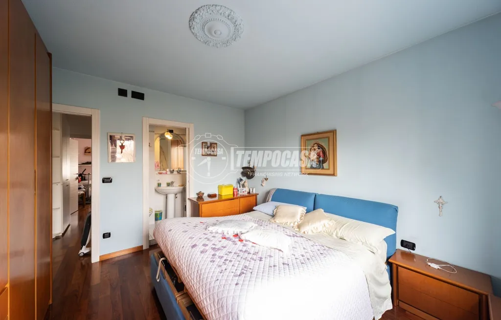 Chambres - Spacious Apartment with Balcony in Barzago